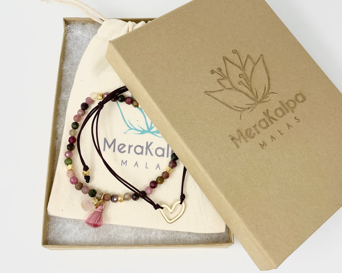 Love Vibes Bracelet Set